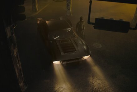 Matt Reeves Unveils Full Bat-suit, Batmobile from ‘The Batman’