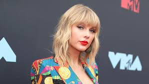 Taylor Swift Voices her Opinion with a tweet