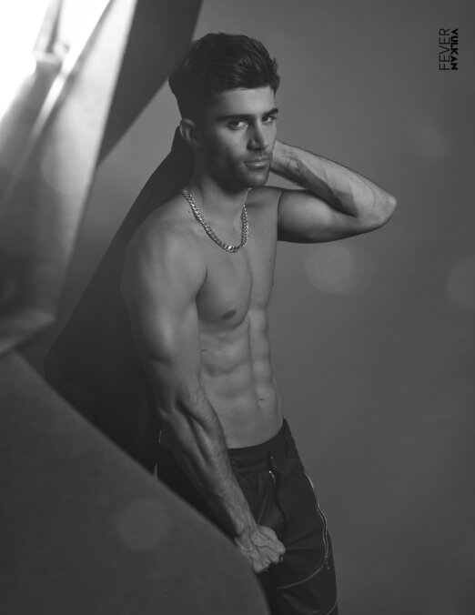Max Ehrich