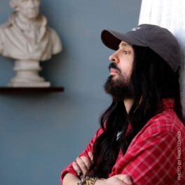 A New Dawn in Fashion: Alessandro Michele Weaves Legacy and Innovation at Valentino”