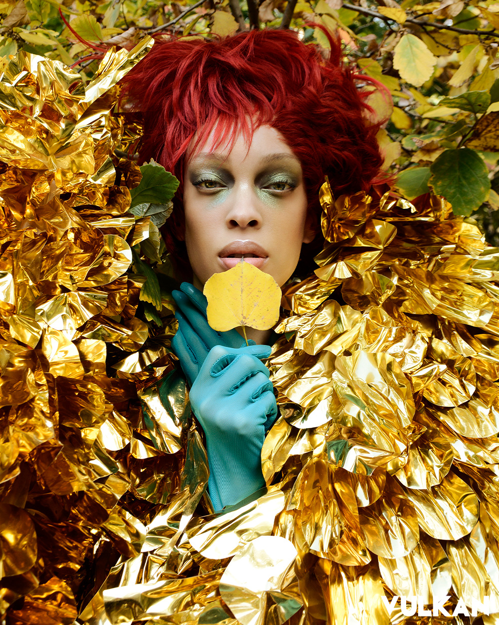 Cape & Gloves: Kat and Clarese @katandclarese