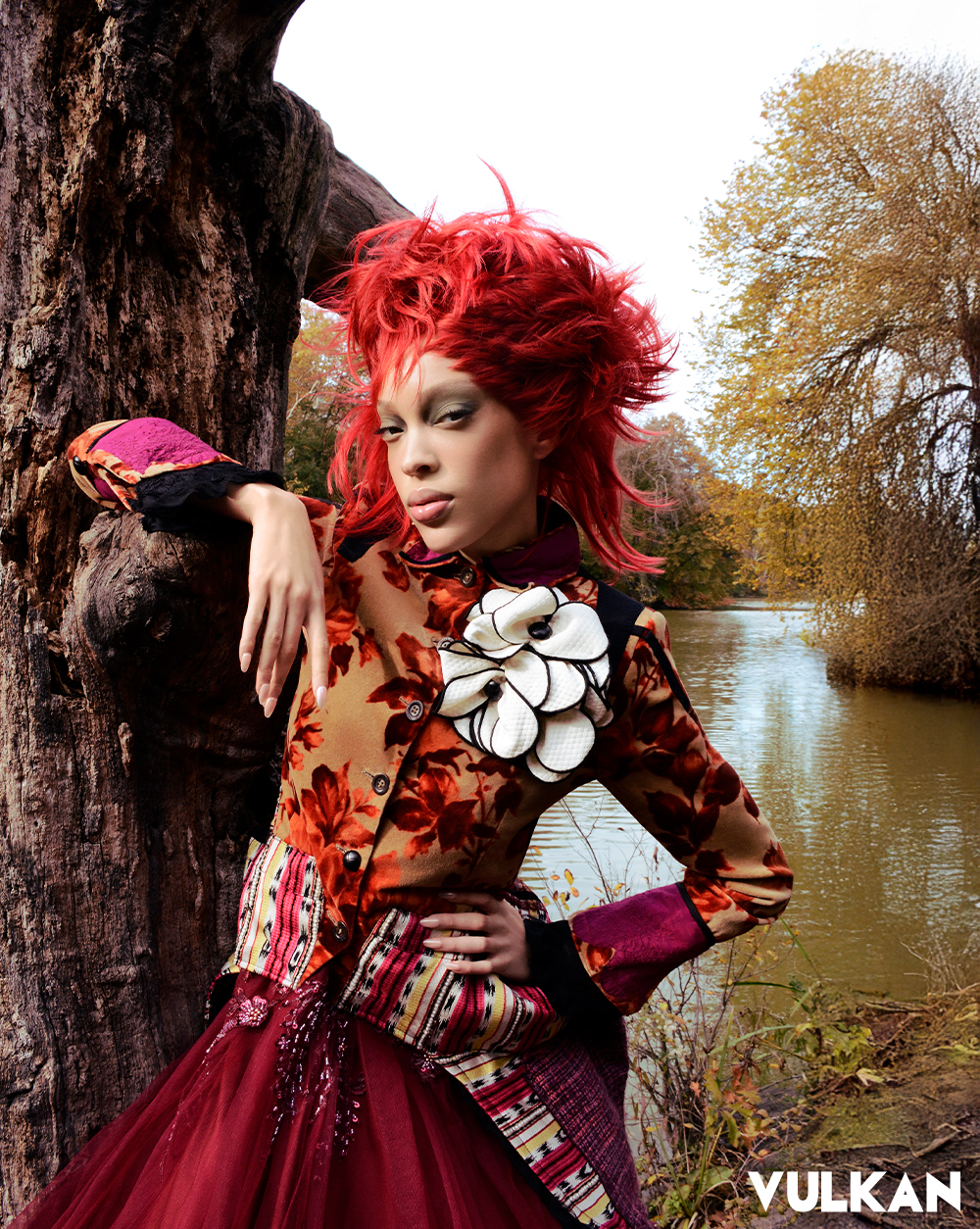 Jacket: Okimmi by simi D @okimmiofficial Dress: Saima Chaudrhry @saimachaudhry Earring: Tova @tovastore