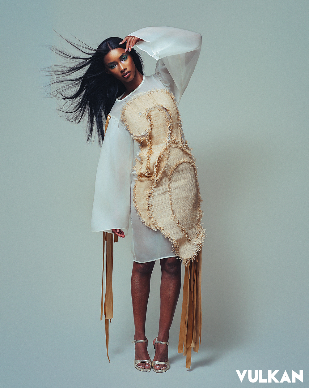 Dress- Valerian Hughes @valerianhughes Shoes- Elizée @elizeeshoes